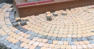 Укладка плитки на крыльцо в Люберцах по цене от 842 руб. за м² | ТротуарнаяПлитка
