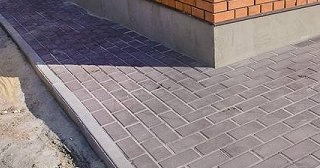 Укладка плитки на отмостку: Цена от 842 руб. в Люберцах от ТротуарнаяПлитка