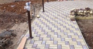 Укладка тротуарной плитки под ключ в Люберцах в октябре