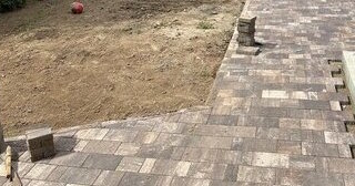 Профессиональная укладка тротуарной плитки на клей в Люберцах в октябре