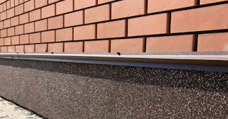 Облицовка цоколя керамогранитом в Люберцах в октябре